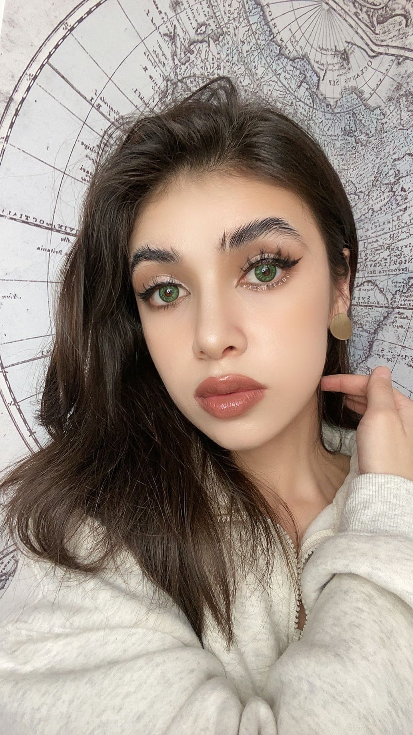 Contacts - Mint