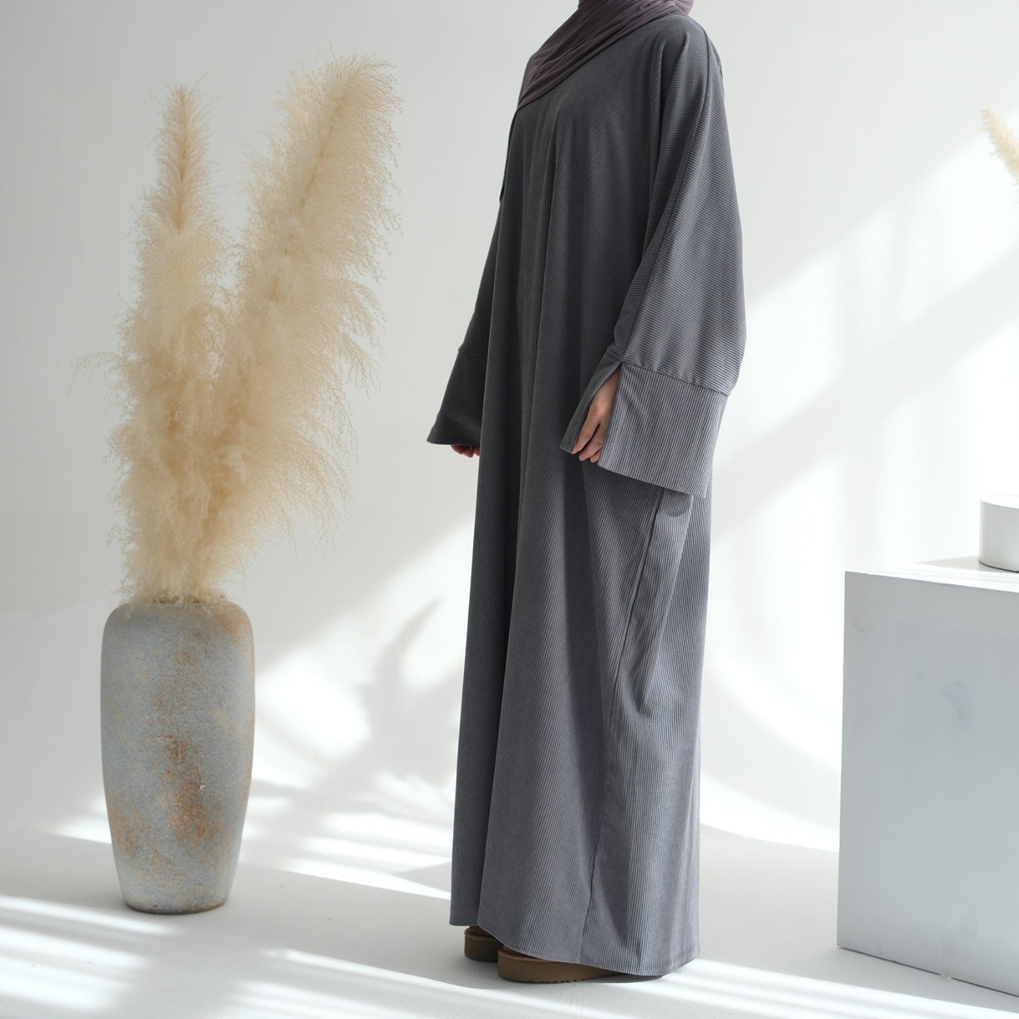 Corduroy Closed Abaya - Gray