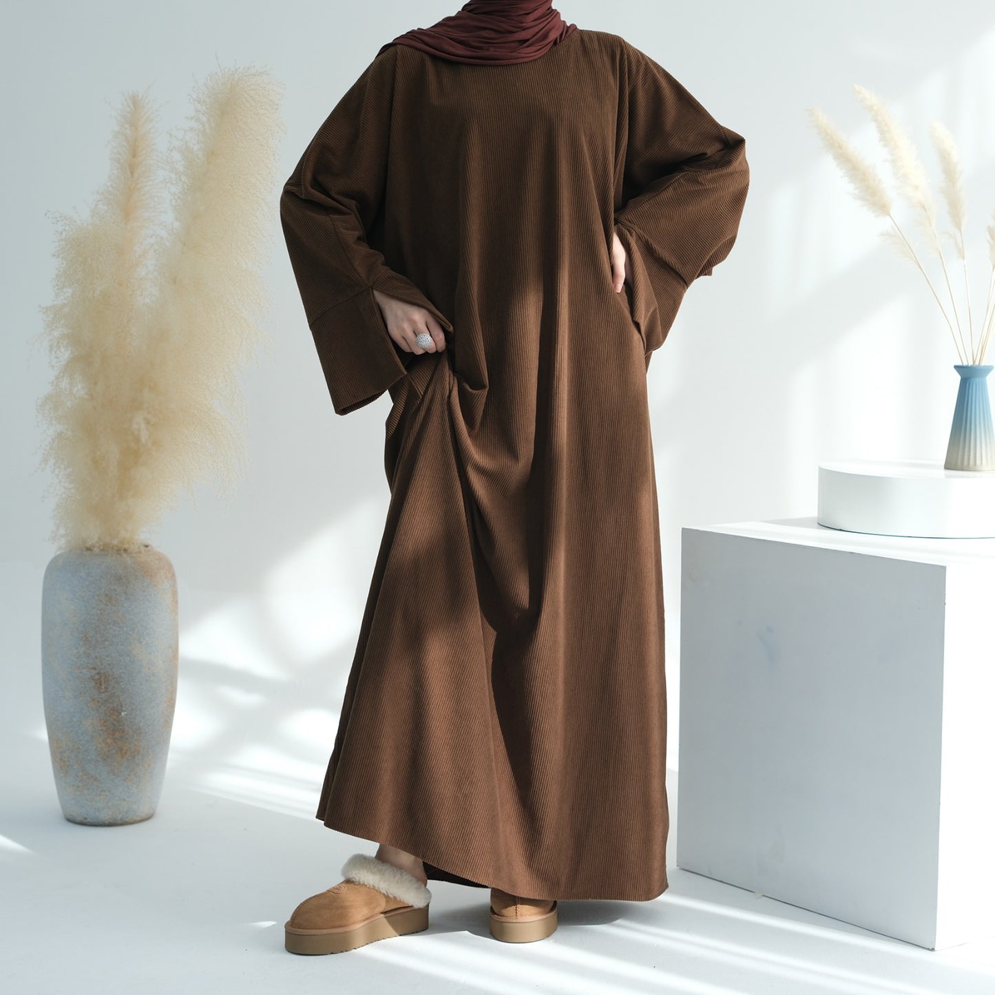 Corduroy Closed Abaya - Brown