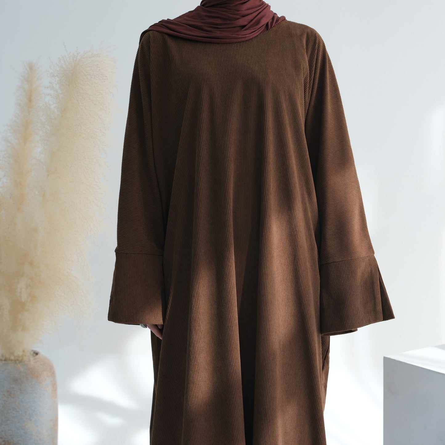 Corduroy Closed Abaya - Brown