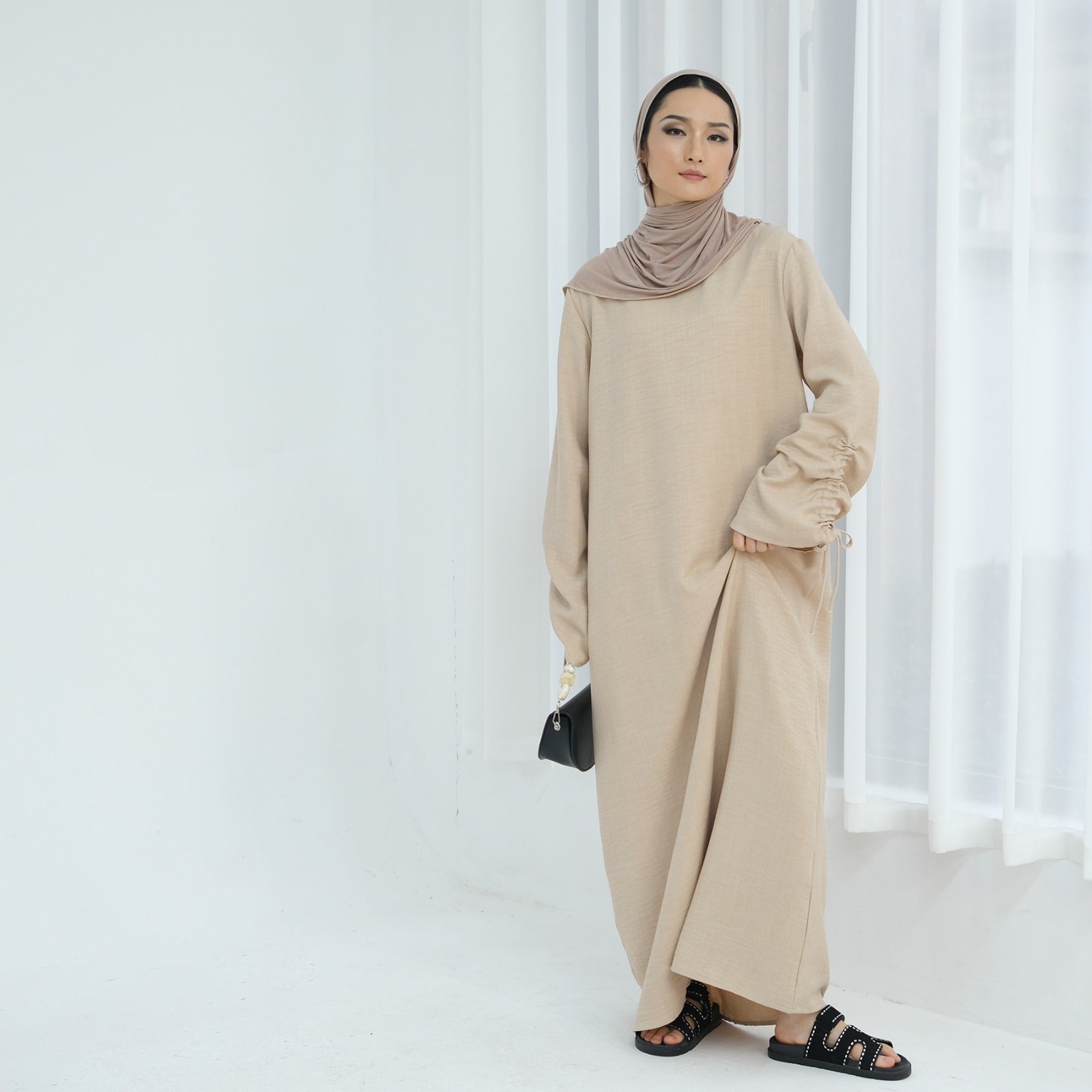 Wedad Abaya - Beige Taj Al Nisa Wedad Abaya - Beige Taj Al Nisa