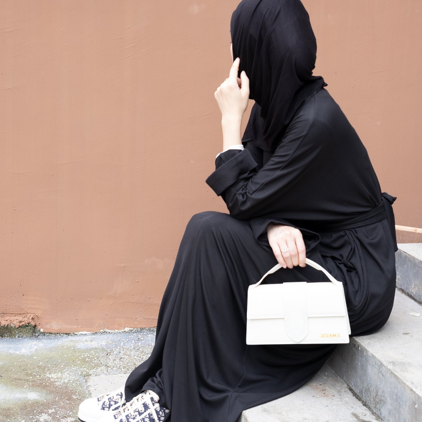 Suraya Knit Abaya - Black
